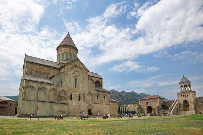 mtskheta-ananuri-gudauri-and-kazbegi-full-day-tour-from-tbilisi