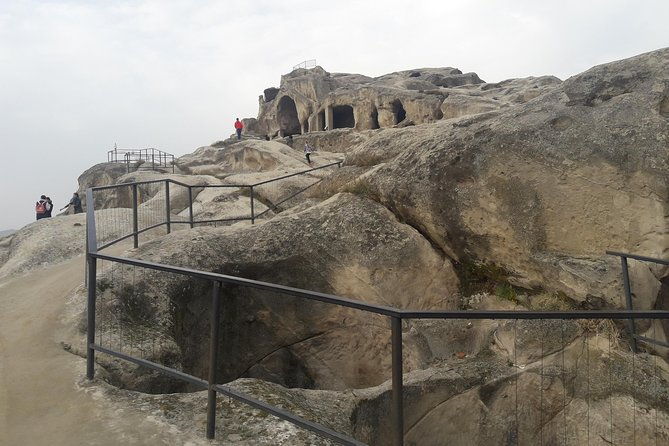 mtskheta-uplistikhe-gori-borjomi-day-tour