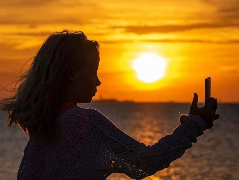 Mtwapa Creek: romantic Sunset Cruise in calm waters - Who Should Consider This Experience?
