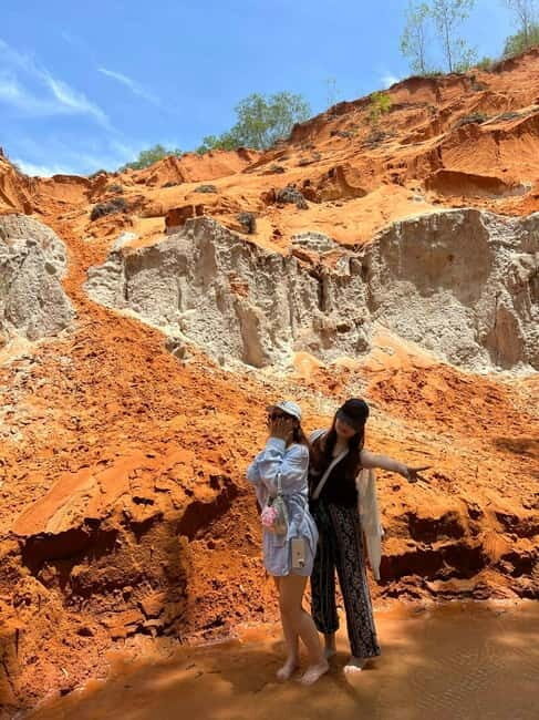 Mui Ne 2-Day Tour from Ho Chi Minh: Sand Dunes & Beach Stay - Key Points