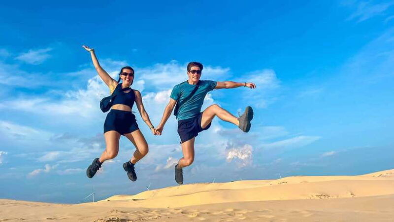 mui-ne-best-private-sand-dunes-jeep-tour-at-sunrise-sunset