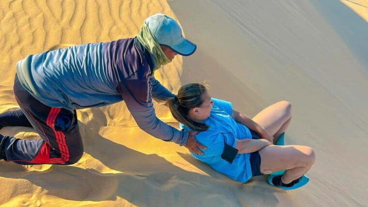 mui-ne-best-private-sand-dunes-jeep-tour-at-sunrise-sunset