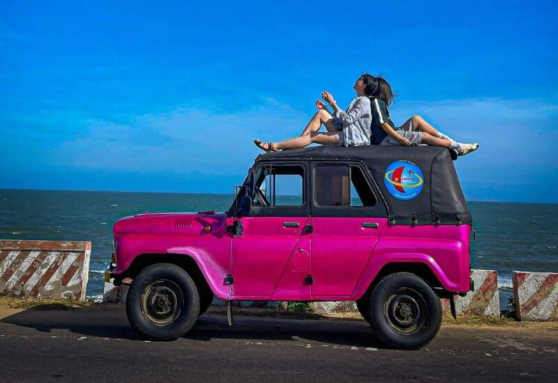 Mui Ne: Sand Dunes Jeep Tour with Friendly English Guide - Key Points