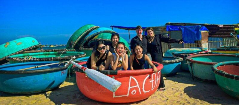 mui-ne-sand-dunes-jeep-tour-with-friendly-english-guide