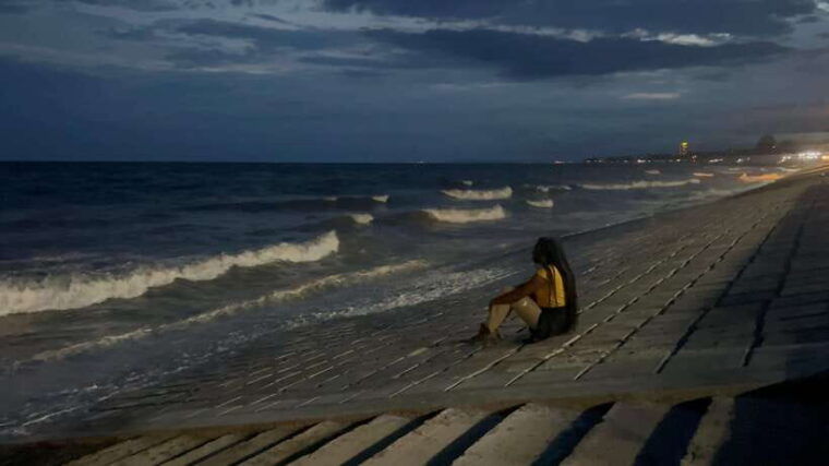 mui-ne-sand-dunes-ride-atv-adventure-private-tour