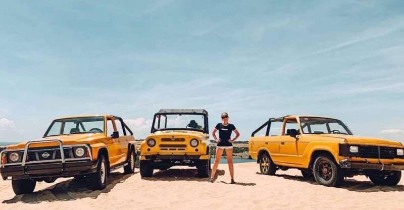 mui-ne-sand-dunes-sunrise-and-sunset-with-private-jeep-tour