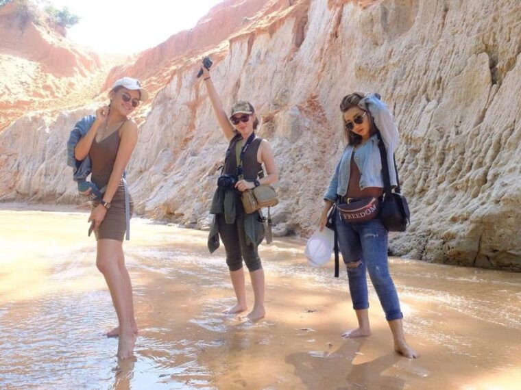 mui-ne-sunrise-sunset-jeep-tour-with-quad-bike-atv-guide