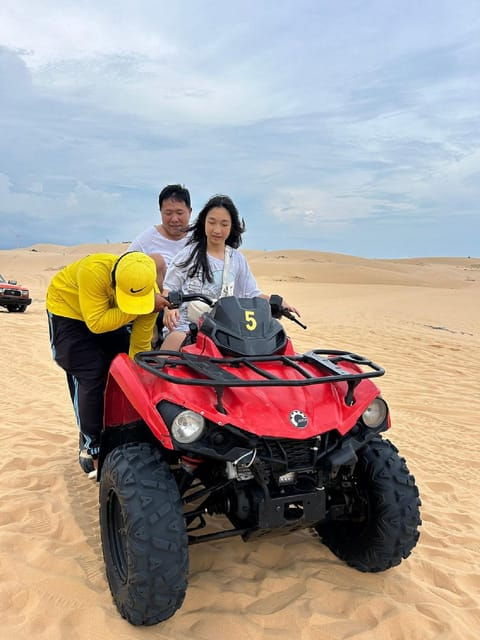 mui-ne-unforgettable-sand-dunes-private-jeep-tour-with-atv