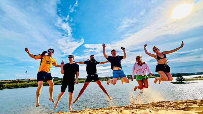 mui-ne-unforgettable-sand-dunes-private-jeep-tour-with-atv