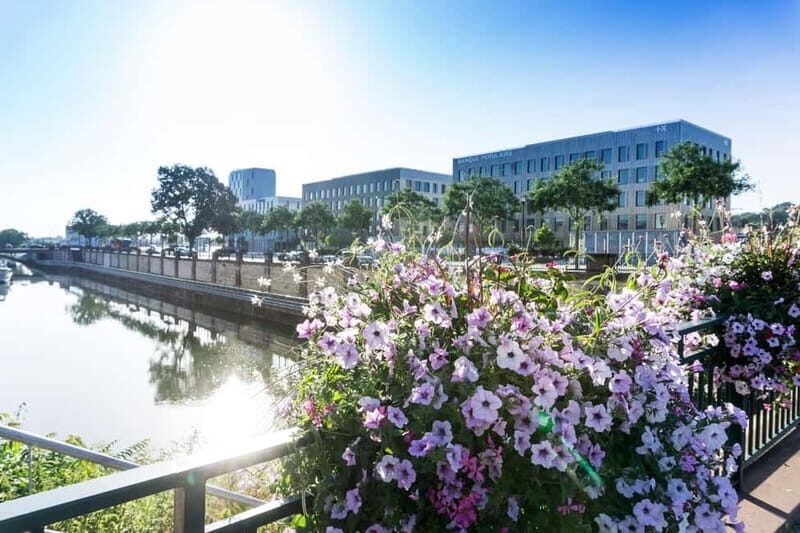 Mulhouse: Express Walk with a Local in 60 minutes - Key Points