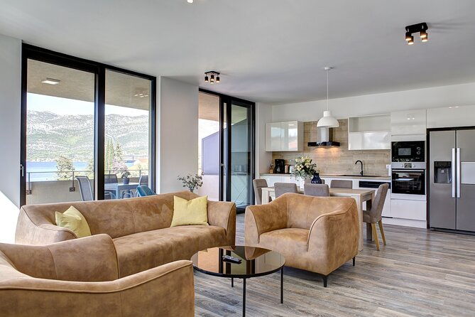 multi-day-luxury-villa-and-yacht-tour-in-croatia-with-pickup