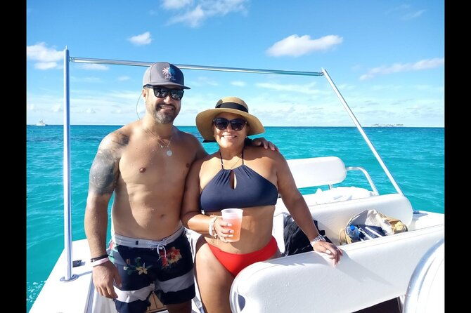multi-stop-boat-tour-to-snorkel-reef-beach-turtle-observation