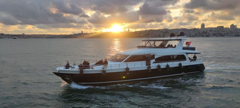 multicultural-heritage-tour-with-bosphorus-sunset-cruise