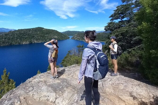 multisport-moreno-lake-kayaking-and-mirador-del-tristeza-hiking