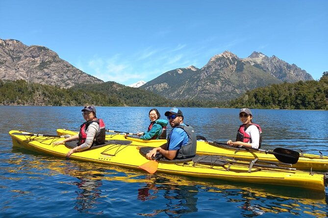 multisport-moreno-lake-kayaking-and-mirador-del-tristeza-hiking