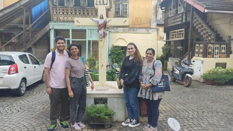 Mumbai: 2-Hour Guided Bandra Walking Tour - Exploring the Charm of Bandra: A 2-Hour Guided Walking Tour Review