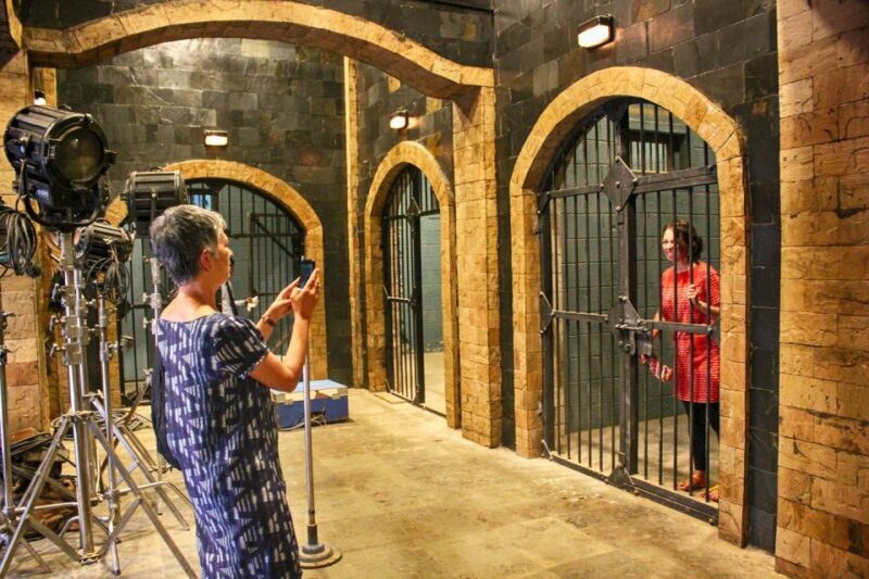 Mumbai: Bollywood Studio Half-Day Tour - Who Should Consider This Tour?