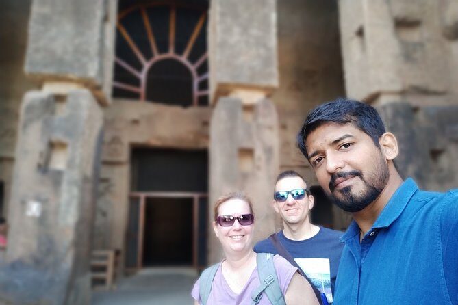 Mumbai Caves Tour in Private Vehicle - FAQ