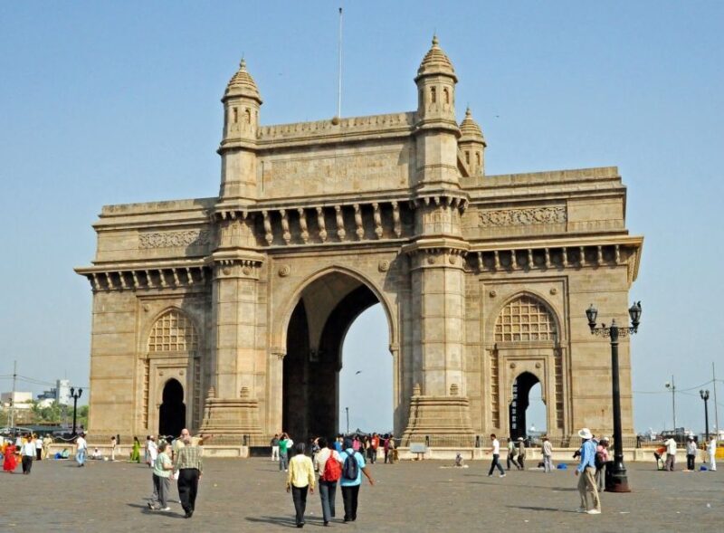 Mumbai: Customizable City Sightseeing Tour with Hotel Pickup - Exploring Mumbai: A Well-Designed Mix of Landmarks and Local Flavor