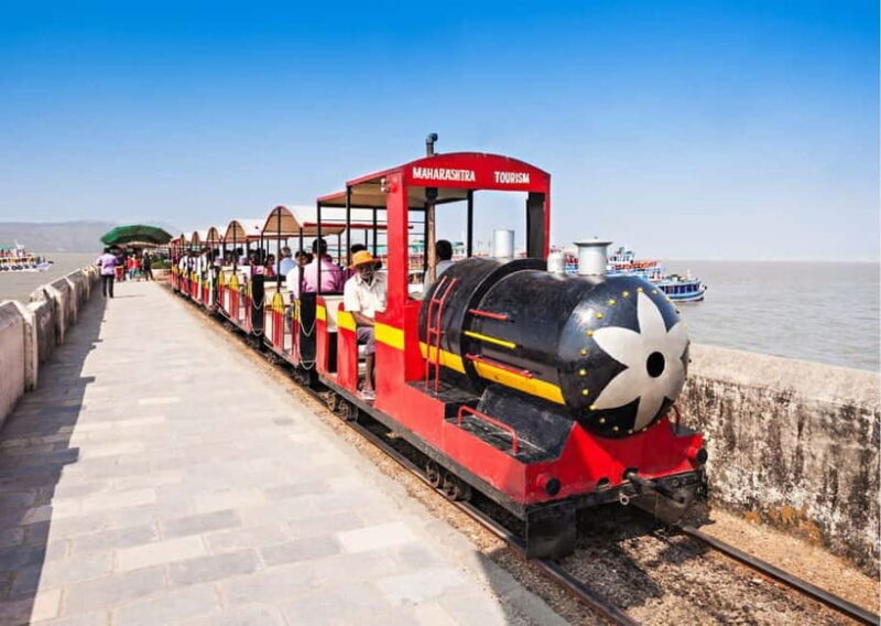 Mumbai: Elephanta Caves Private Tour with Ferry Ride - Who Is This Tour Best For?