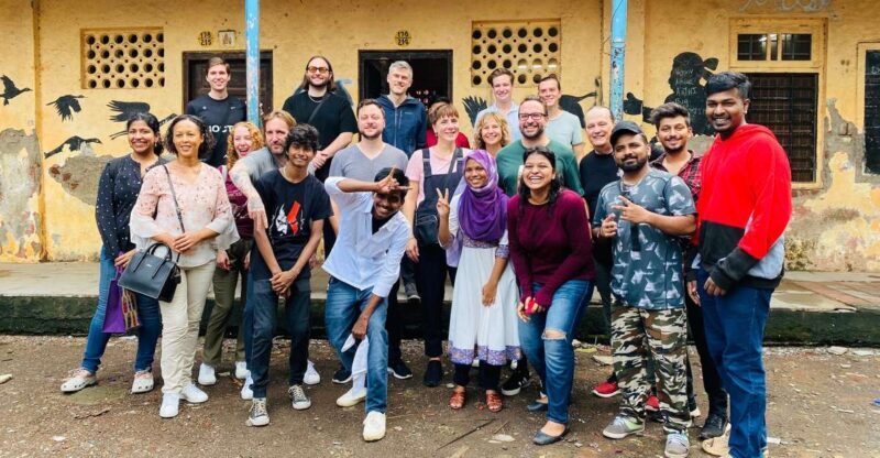 Mumbai: Exclusive Tour of the City and Slum Tour - Key Points