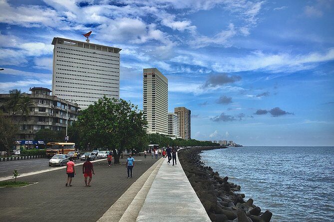 Mumbai in 4 Hours: City Highlights & Local Train Experience - FAQ