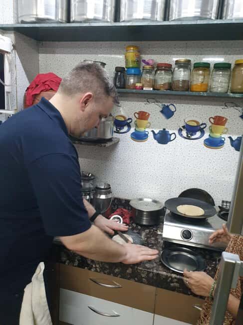 MUMBAI: Indian Cooking Class with Pickup and Drop-Off - Key Points