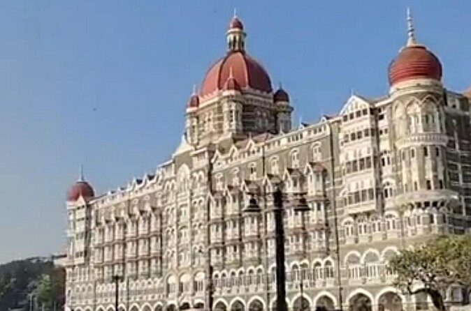 Mumbai Local City and Slum Tour by Car - FAQ