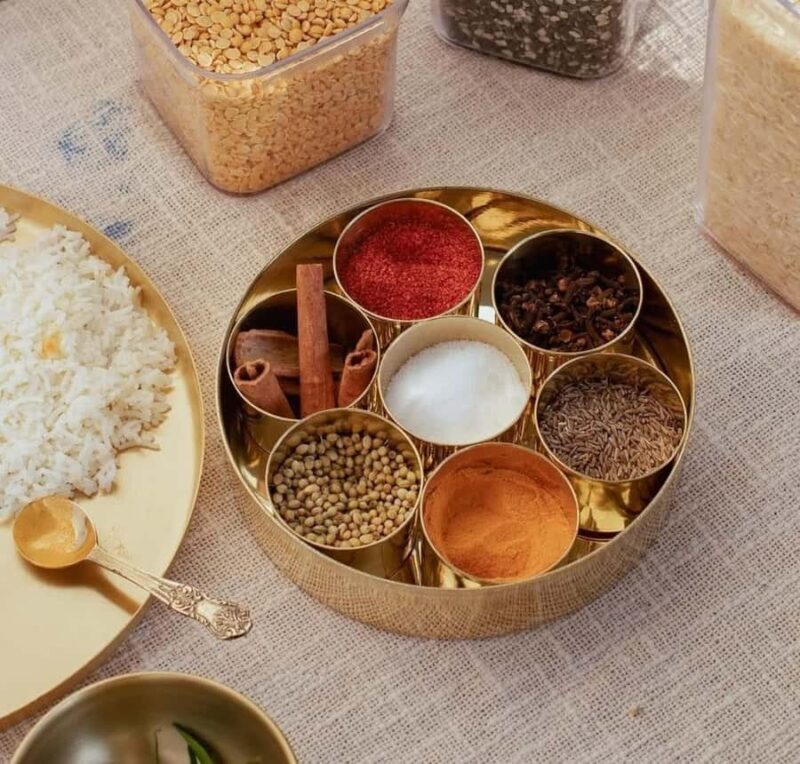 Mumbai: Private Bollywood Studio Tour & Indian Cooking Class - Exploring Mumbai’s Bollywood & Culinary Scene in One Day