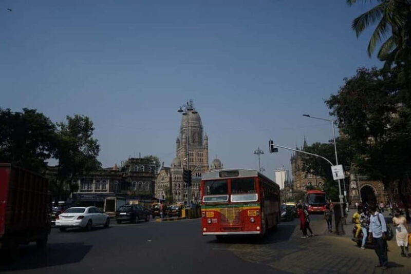 Mumbai: Private Sightseeing tour with Dharavi Slum Visit - Scenic Drive and Final Relaxation