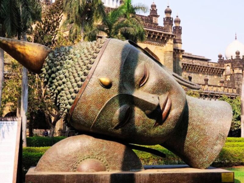 Mumbai Walking Tour with Local Snacks - Who Should Consider This Tour?