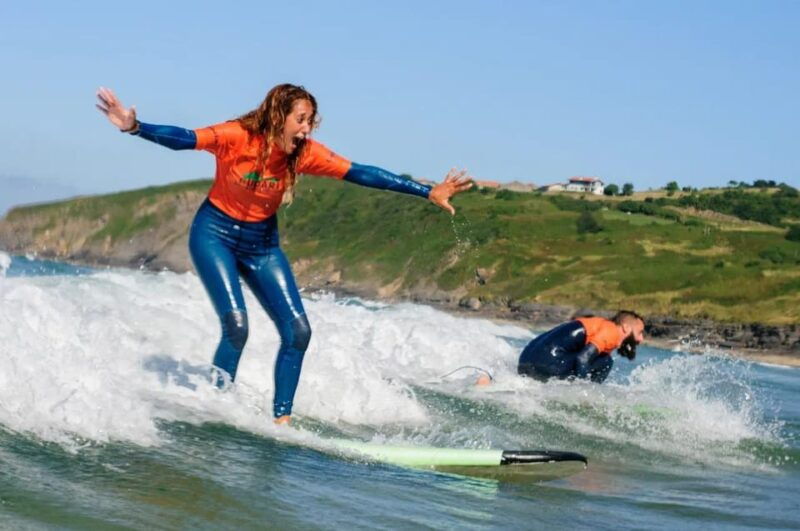 mundaka-surfing-course-initiation