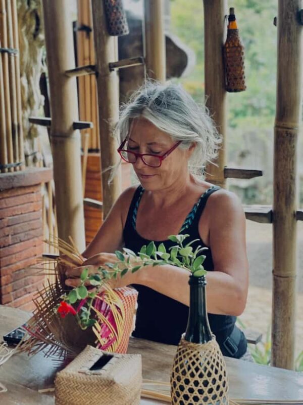Munduk : Coffee Plantation Tour and Bamboo Weaving Class - Key Points