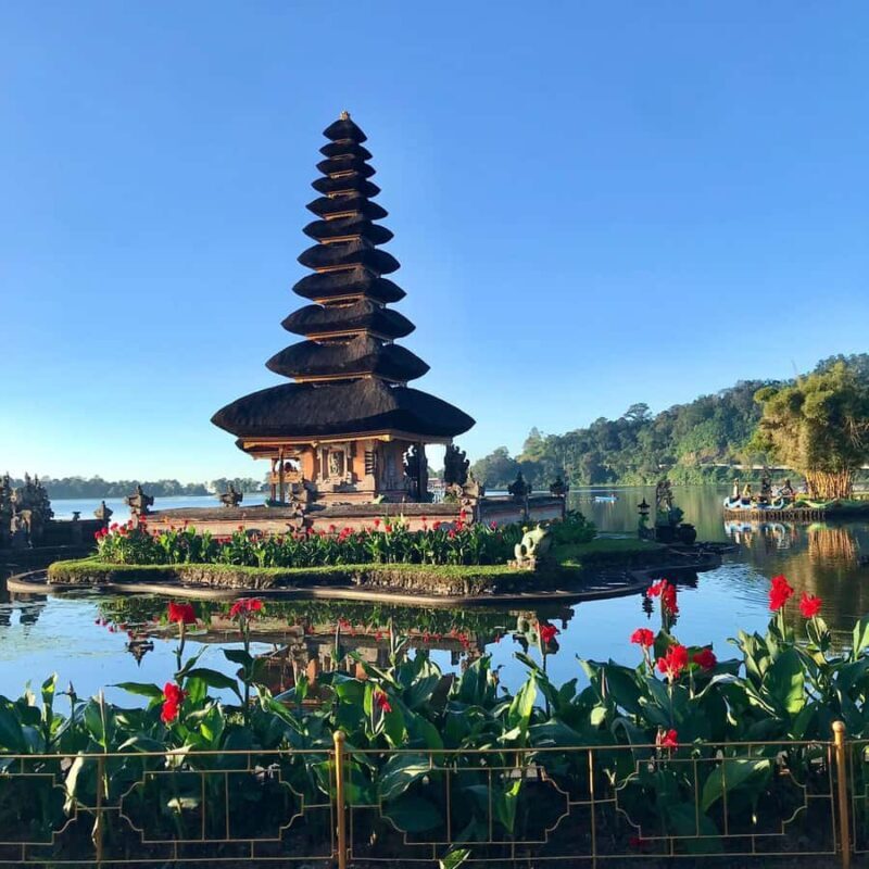 Munduk Highlights: Stunning North Bali Waterfalls & Temple - Exploring the North Bali Waterfalls & Temples