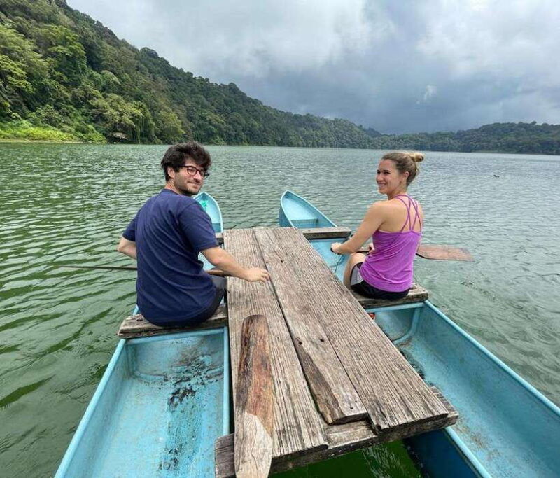 munduk-twin-lake-jungle-hike-ulun-danu-temple-waterfall