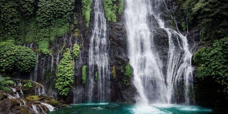 munduk-twin-lakes-jungle-hike-with-lake-canoe-and-waterfall