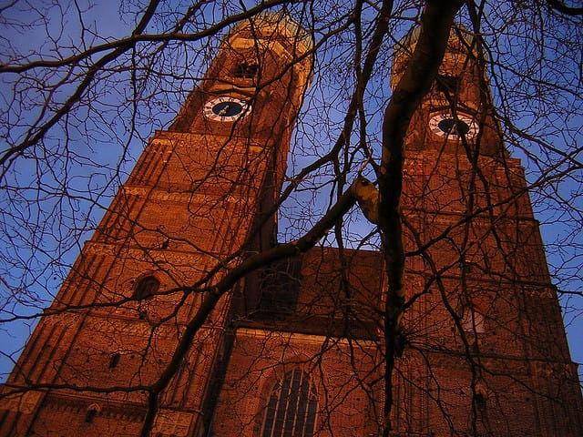 munich-3-hour-culinary-nightwatch-tour