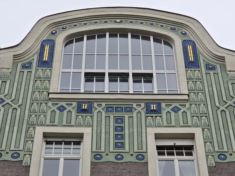 Munich: Art Nouveau Walking Tour with an Architect - Authentic Feedback from Participants