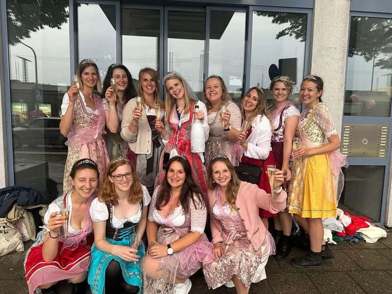 Munich Bachelor(ette) Party with Night PubCrawl - What You Can Expect from the Munich Night PubCrawl