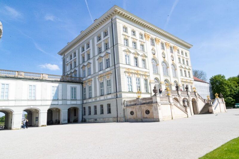 Munich: Big Bus Hop-On Hop-Off Tour by Open-Top Bus - FAQs