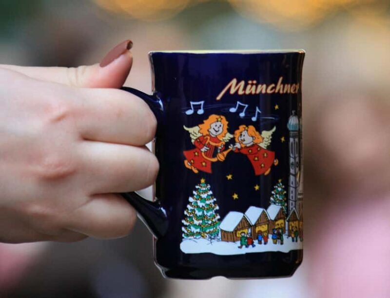 Munich: Christmas market hopping with sightseeing tour - Exploring Munich’s Christmas Magic with SeeSaw Sight