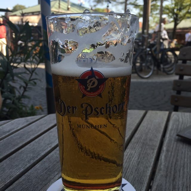 munich-city-highlights-and-beer-garden-walking-tour
