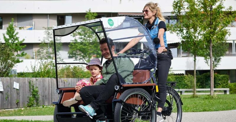 munich-day-rent-rickshaw-and-explore-munich-yourself