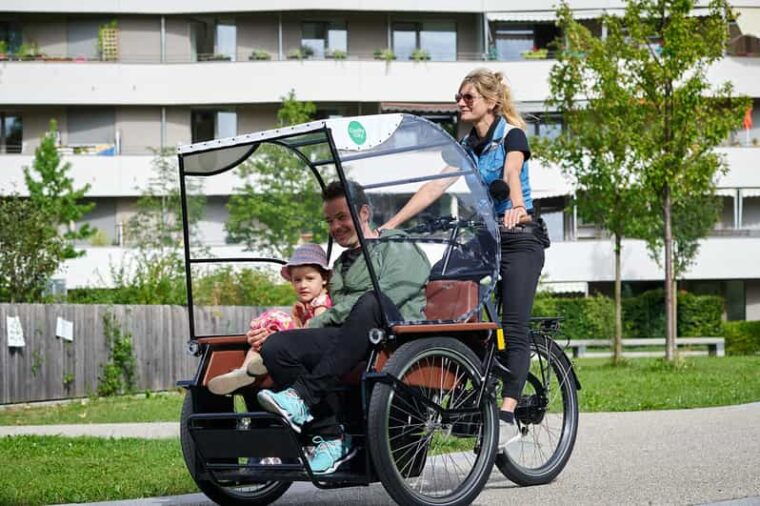 munich-day-rent-rickshaw-and-explore-munich-yourself