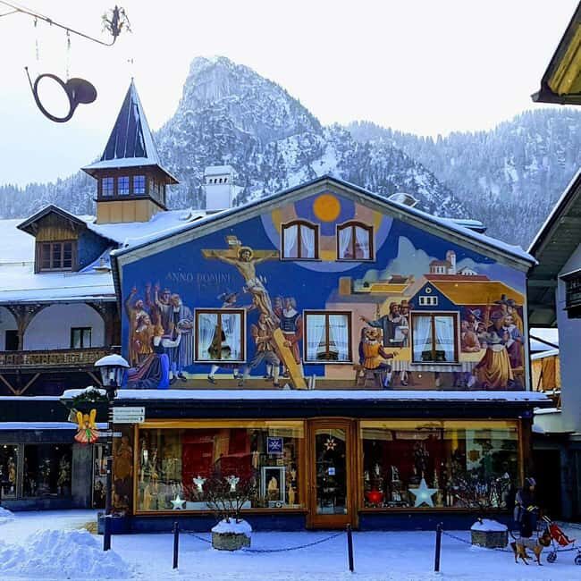 Munich: Express Tour Linderhof and Oberammergau - Journey Overview: What to Expect on the Munich Express Tour  