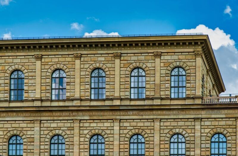 munich-friendly-history-for-family-with-kids-guided-walking