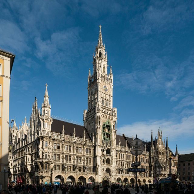 munich-guided-tour-of-the-historic-town-hall-on-marienplatz
