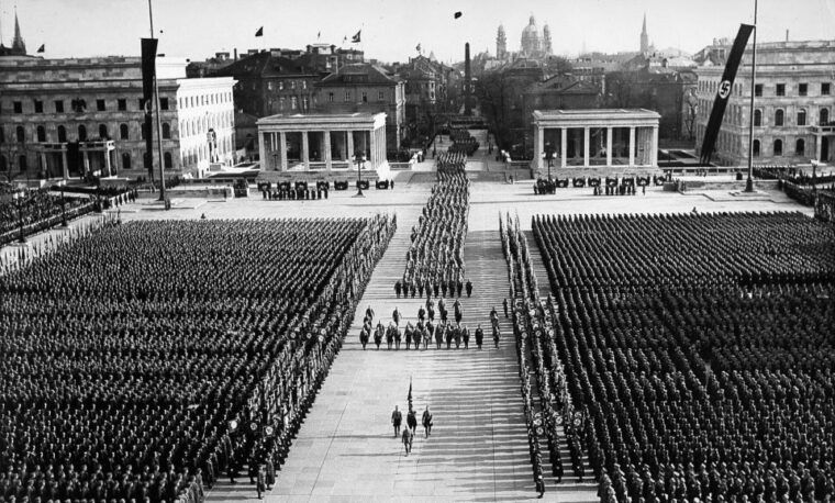 munich-historical-walking-tour-on-the-rise-of-hitler