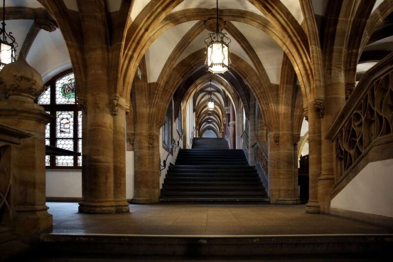 munich-law-library-guided-visit-with-entry-tickets