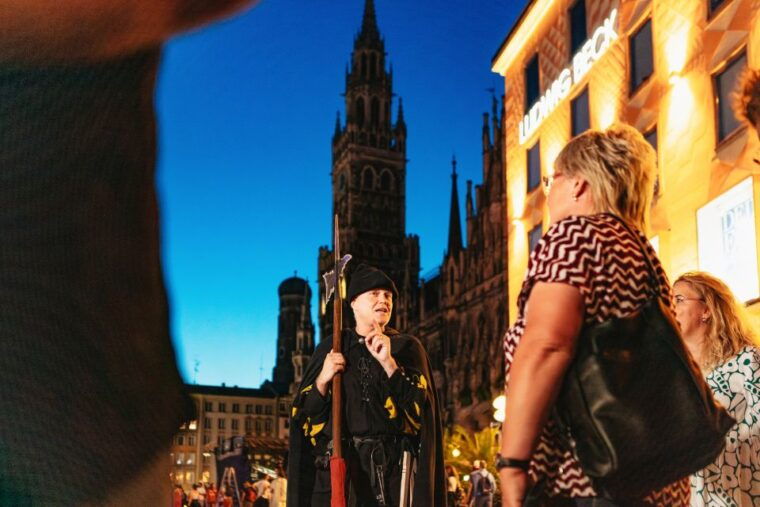 munich-middle-ages-tour-with-night-watchman-in-german